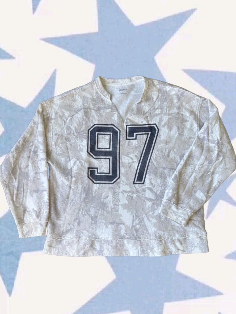 Hollister 97 Graphic Cropped Sweatshirt Grey Camo Y2K Varsity Top